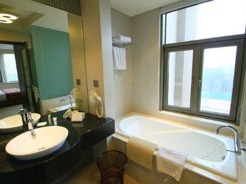 Shanghai Forte Hotel Екстериор снимка