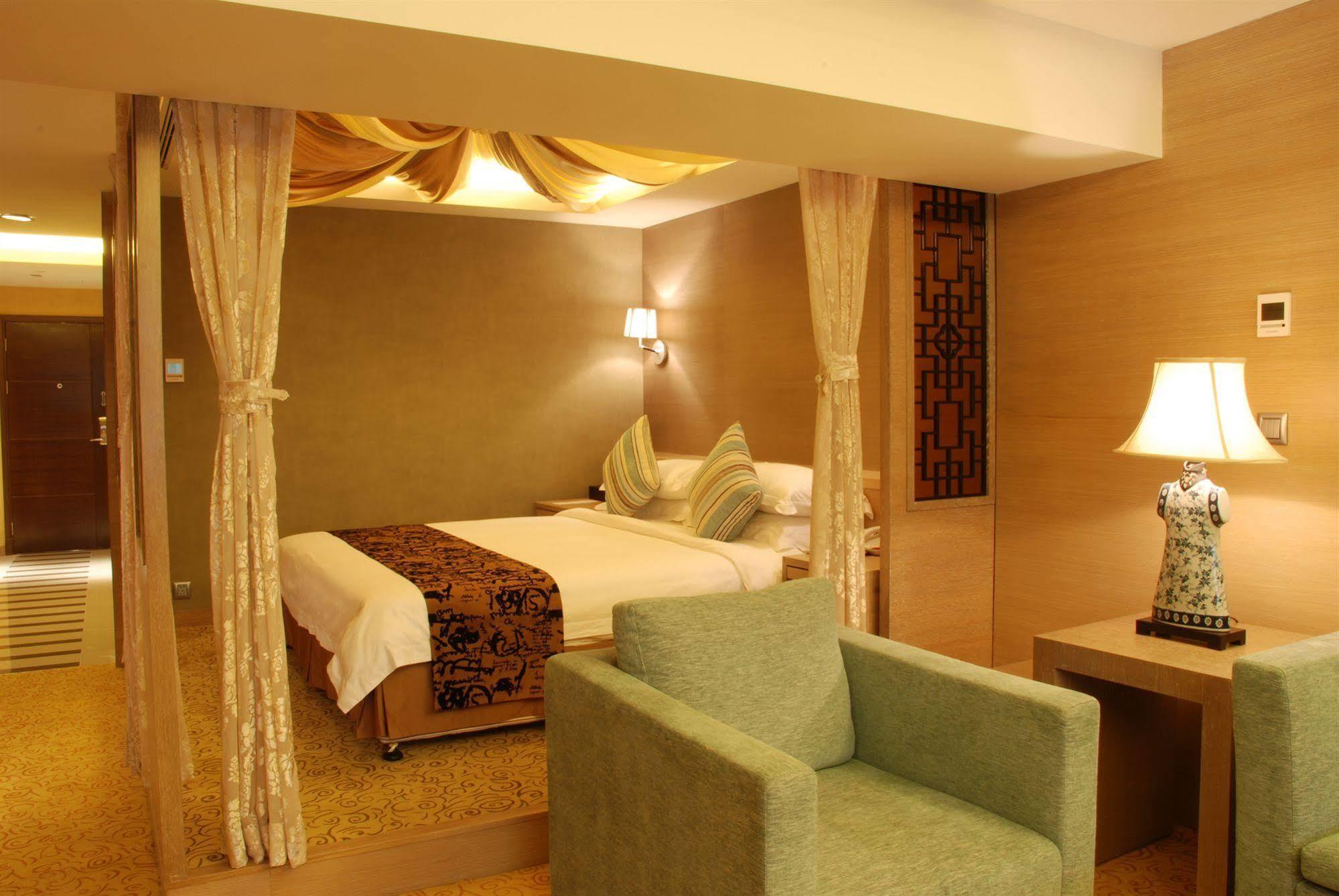 Shanghai Forte Hotel Екстериор снимка